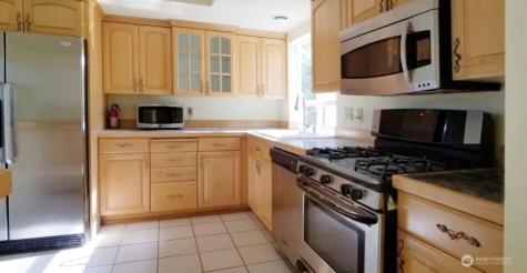 4115 172nd Avenue NE Redmond WA 98052