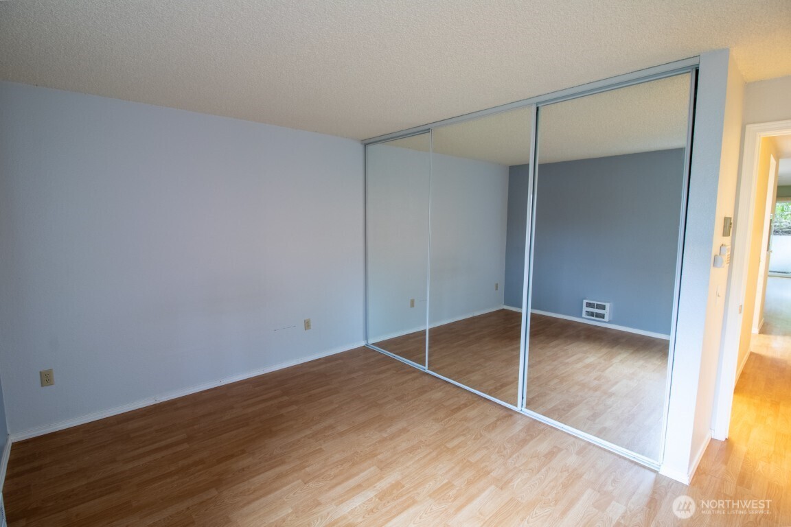 8800 20th Avenue NE Seattle WA 98115