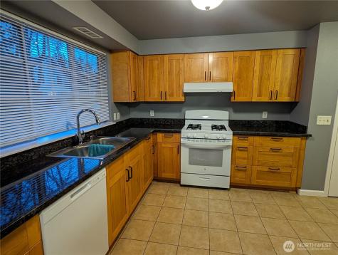 10958 SE 169th Place Renton WA 98055