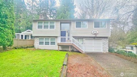 2733 NE 94th Street Seattle WA 98115