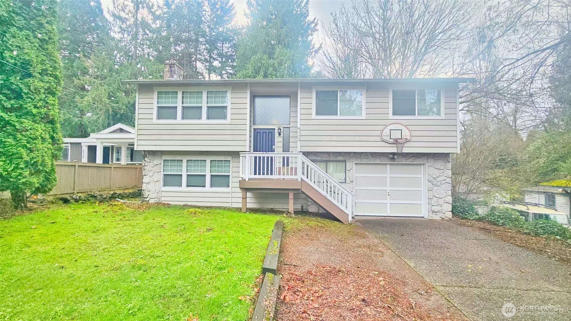 2733 NE 94th Street Seattle WA 98115