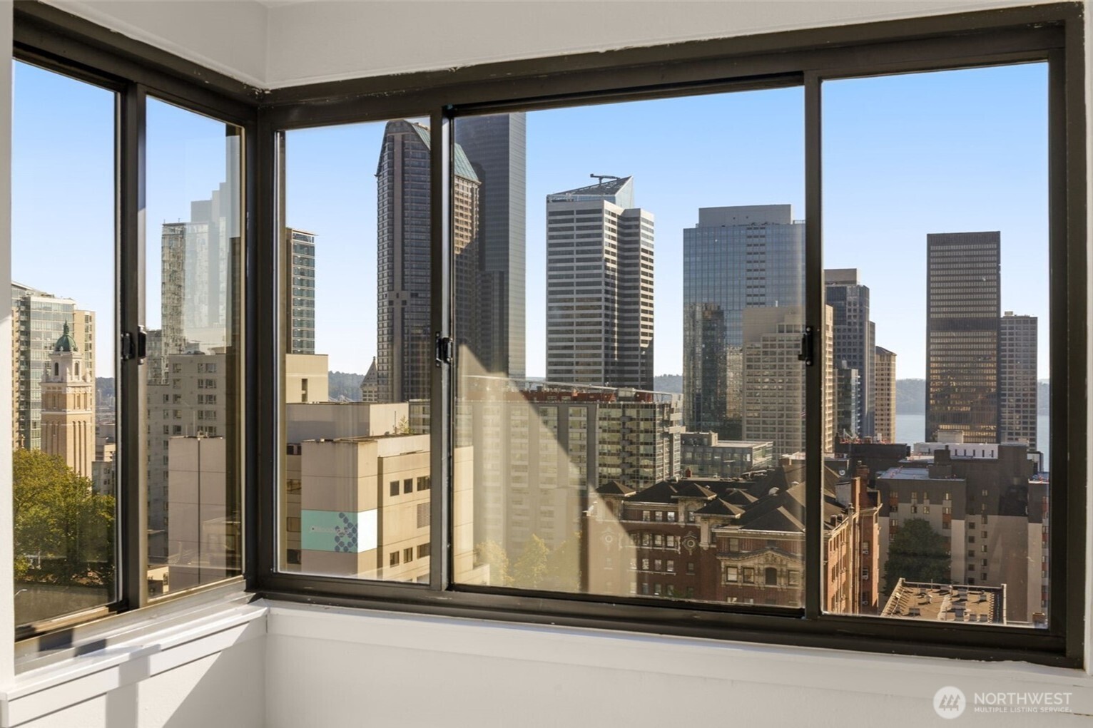 1105 Spring Street Seattle WA 98104