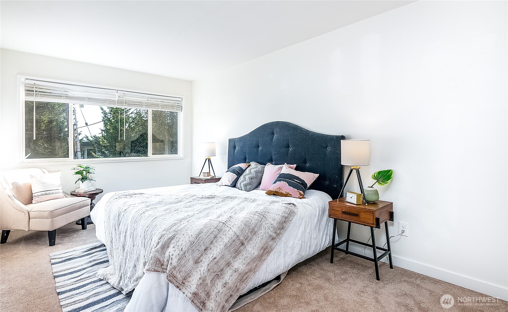 2500 81st Avenue SE Mercer Island WA 98040
