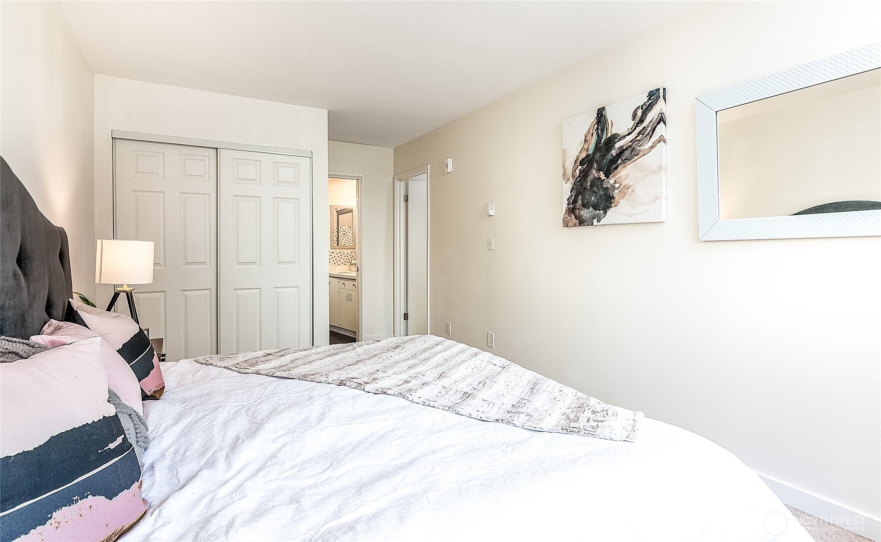 2500 81st Avenue SE Mercer Island WA 98040