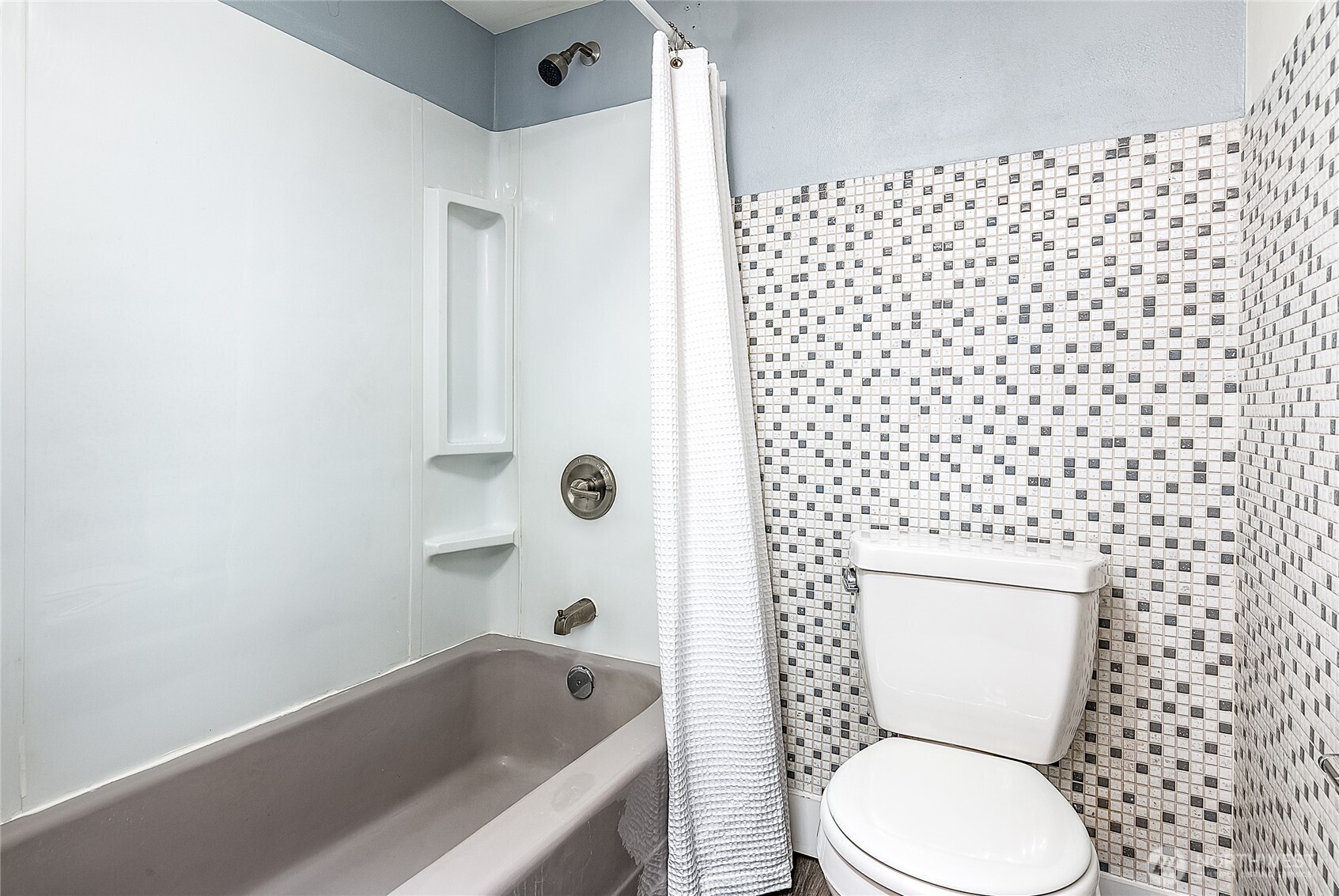 2500 81st Avenue SE Mercer Island WA 98040