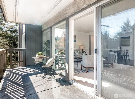 2500 81st Avenue SE Mercer Island WA 98040