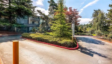 2500 81st Avenue SE Mercer Island WA 98040
