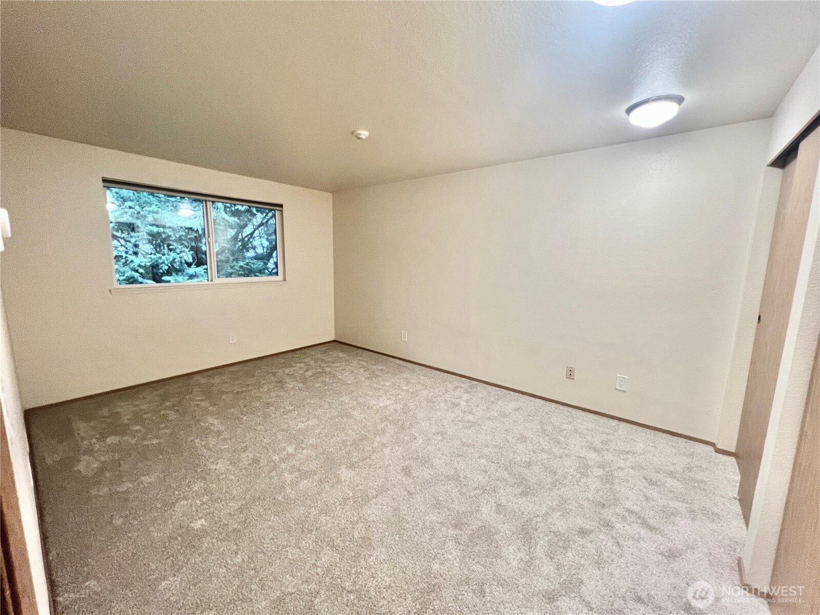 5618 198th Street SW Lynnwood WA 98036