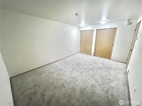 5618 198th Street SW Lynnwood WA 98036