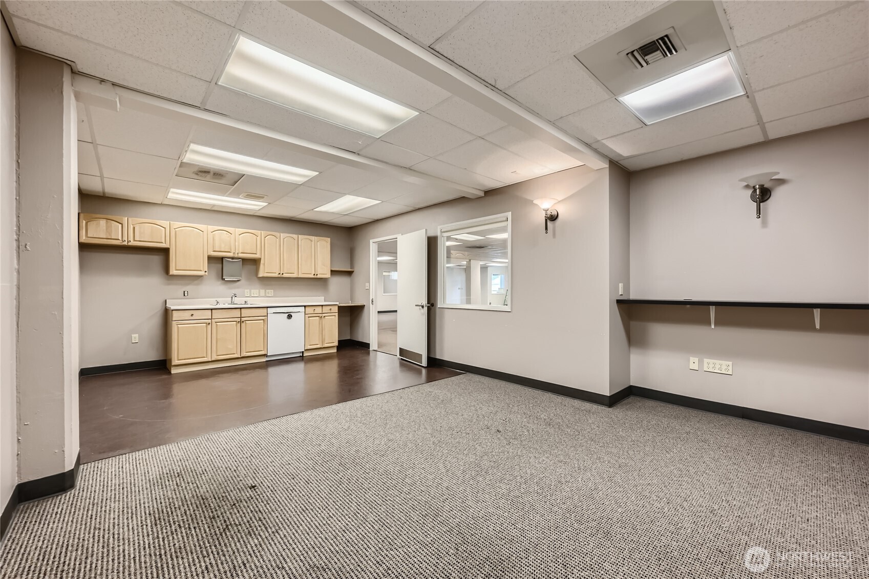 4220 Aurora Avenue N Seattle WA 98103