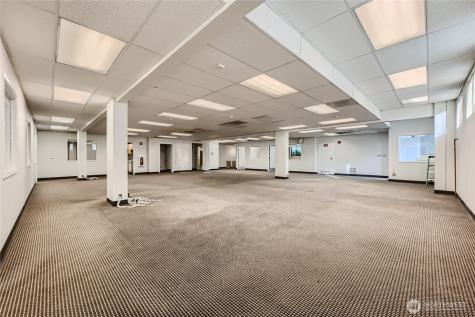 4220 Aurora Avenue N Seattle WA 98103