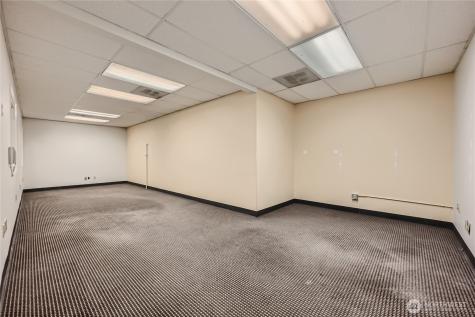 4220 Aurora Avenue N Seattle WA 98103