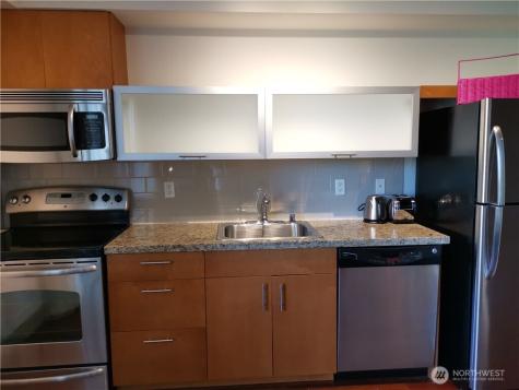 4547 8th Avenue NE Seattle WA 98105