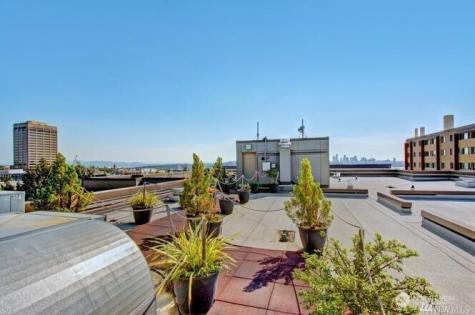 4547 8th Avenue NE Seattle WA 98105