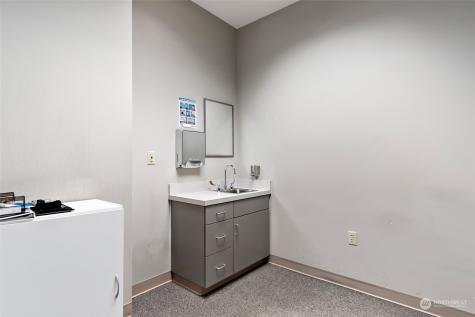 380 SE Barrington Drive Oak Harbor WA 98277