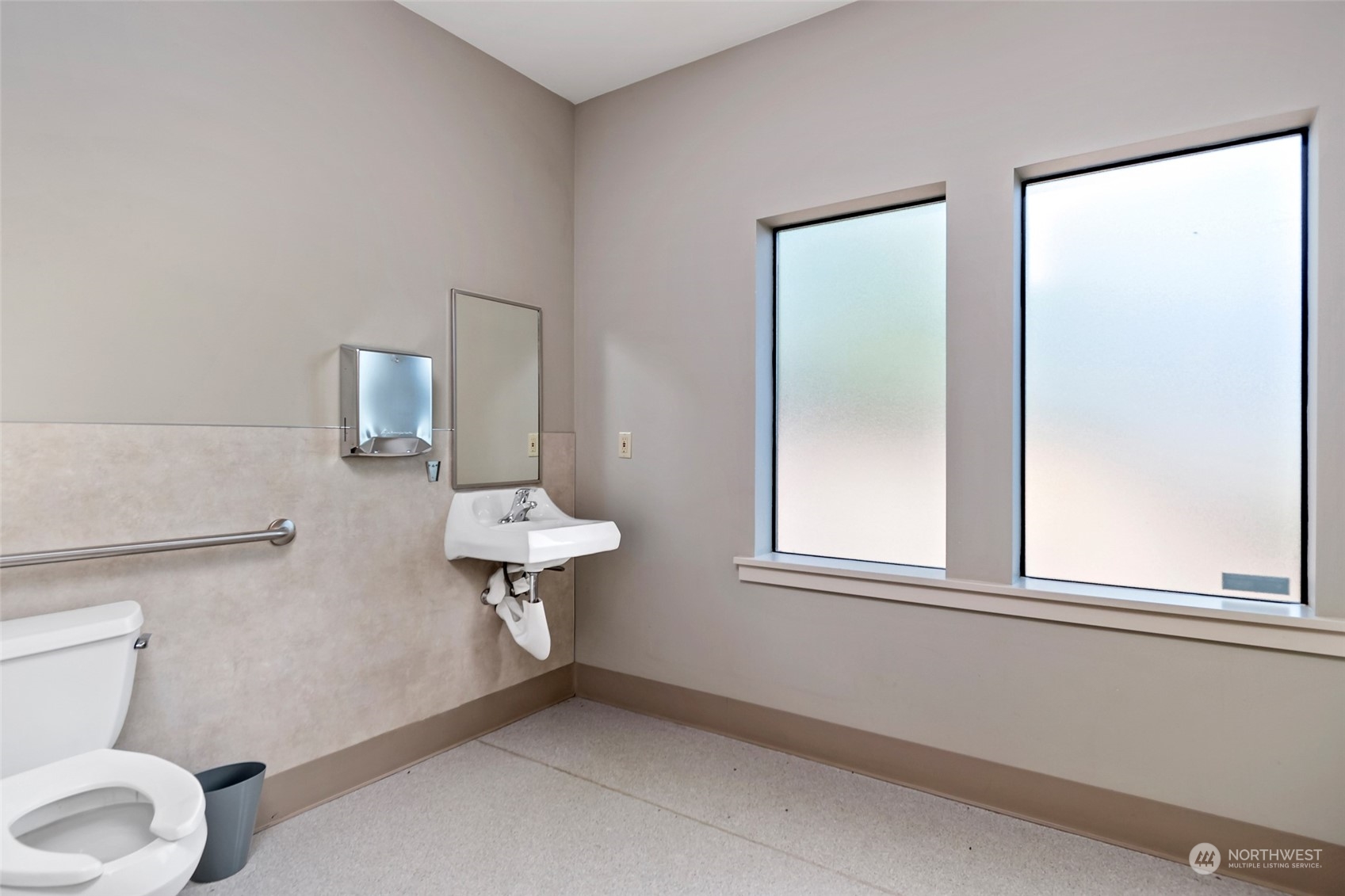 380 SE Barrington Drive Oak Harbor WA 98277