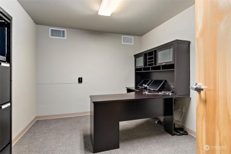 380 SE Barrington Drive Oak Harbor WA 98277