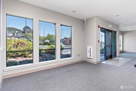 380 SE Barrington Drive Oak Harbor WA 98277