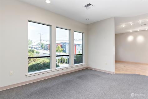 380 SE Barrington Drive Oak Harbor WA 98277