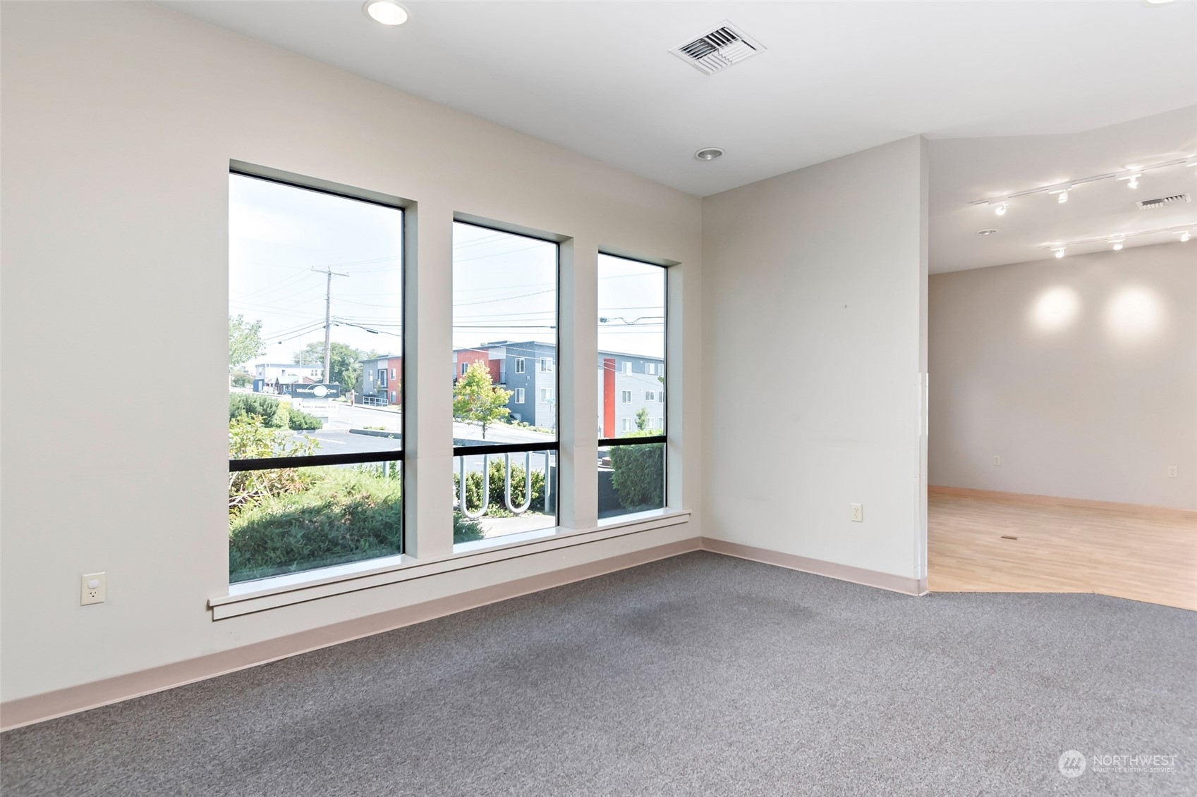 380 SE Barrington Drive Oak Harbor WA 98277