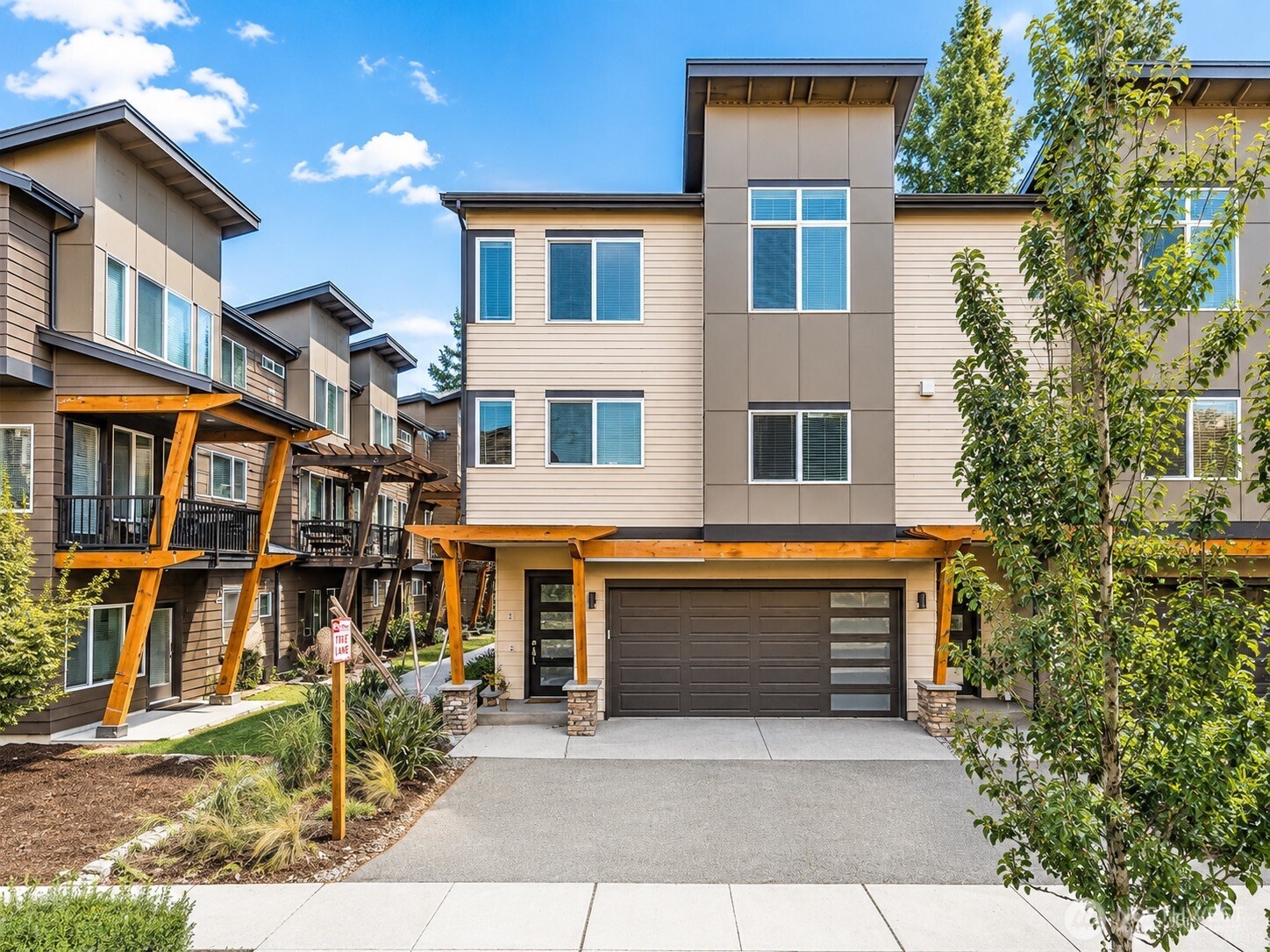 19225 Damson Road Lynnwood WA 98036