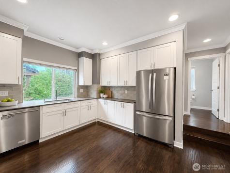 19225 Damson Road Lynnwood WA 98036