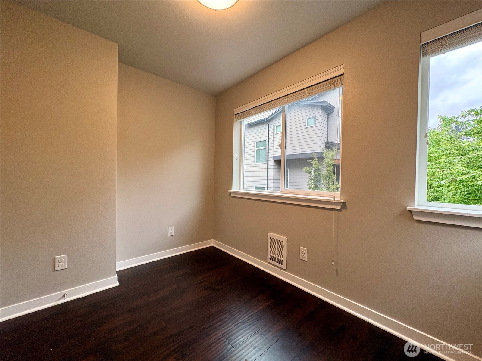 19225 Damson Road Lynnwood WA 98036