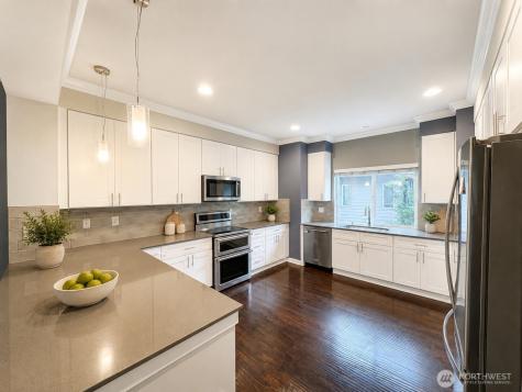 19225 Damson Road Lynnwood WA 98036