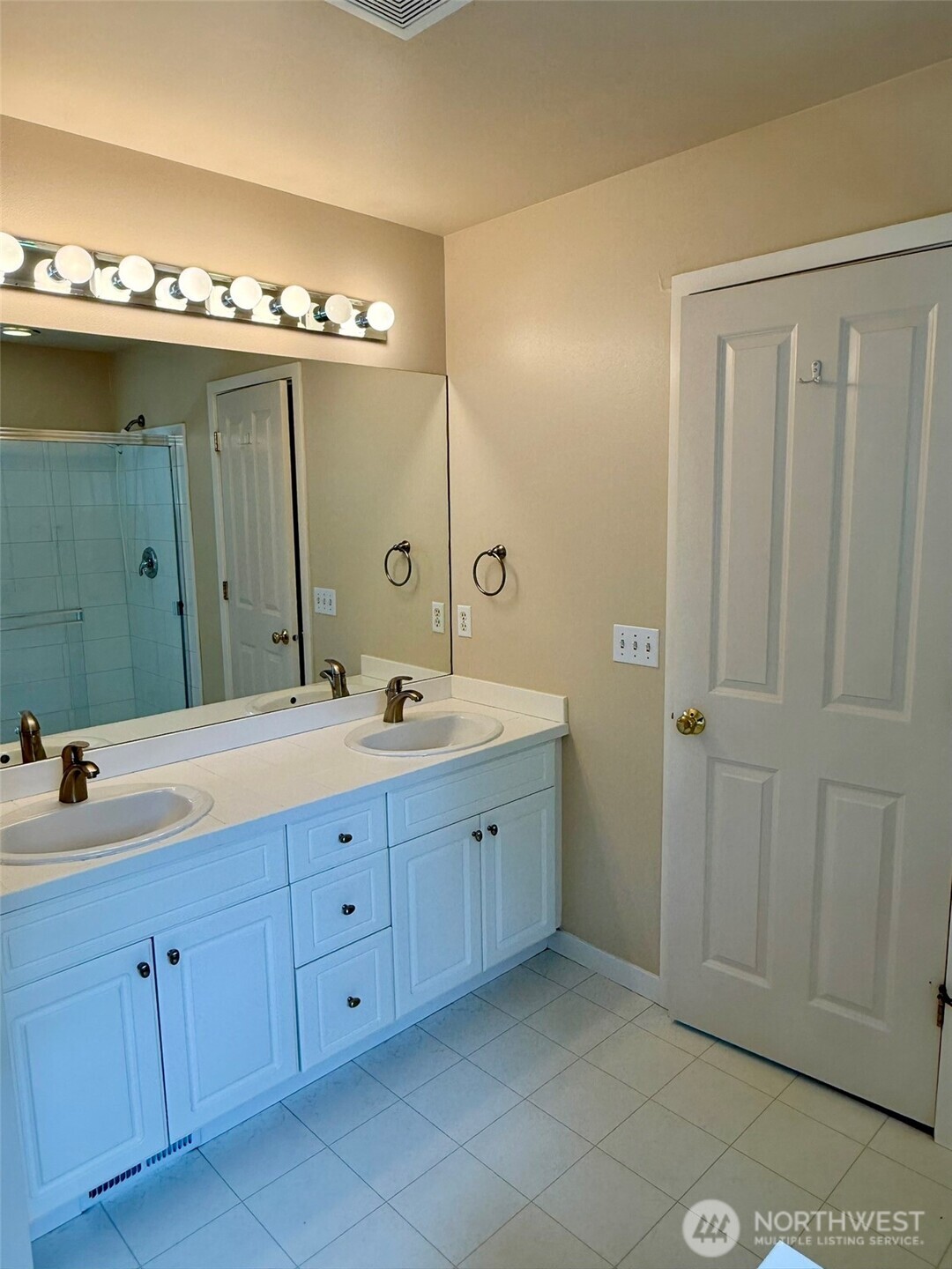 23979 SE 7th Lane Sammamish WA 98074