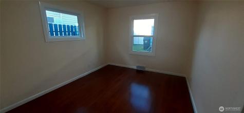 5905 11th Avenue NW Seattle WA 98107