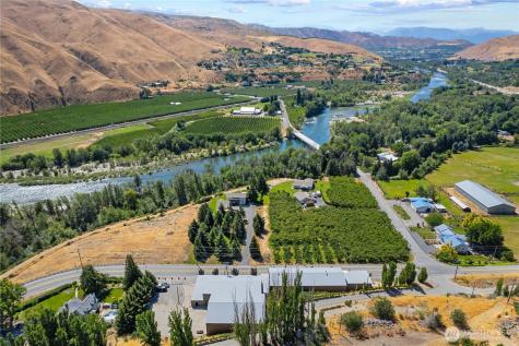 1260 Lower Sunnyslope Road Wenatchee WA 98801