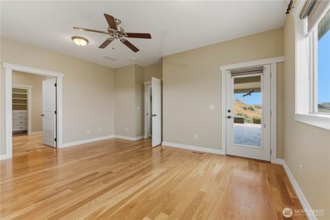 125 E Mountain Brook Lane Wenatchee WA 98801
