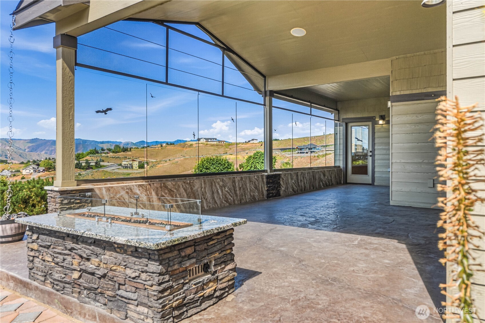 125 E Mountain Brook Lane Wenatchee WA 98801