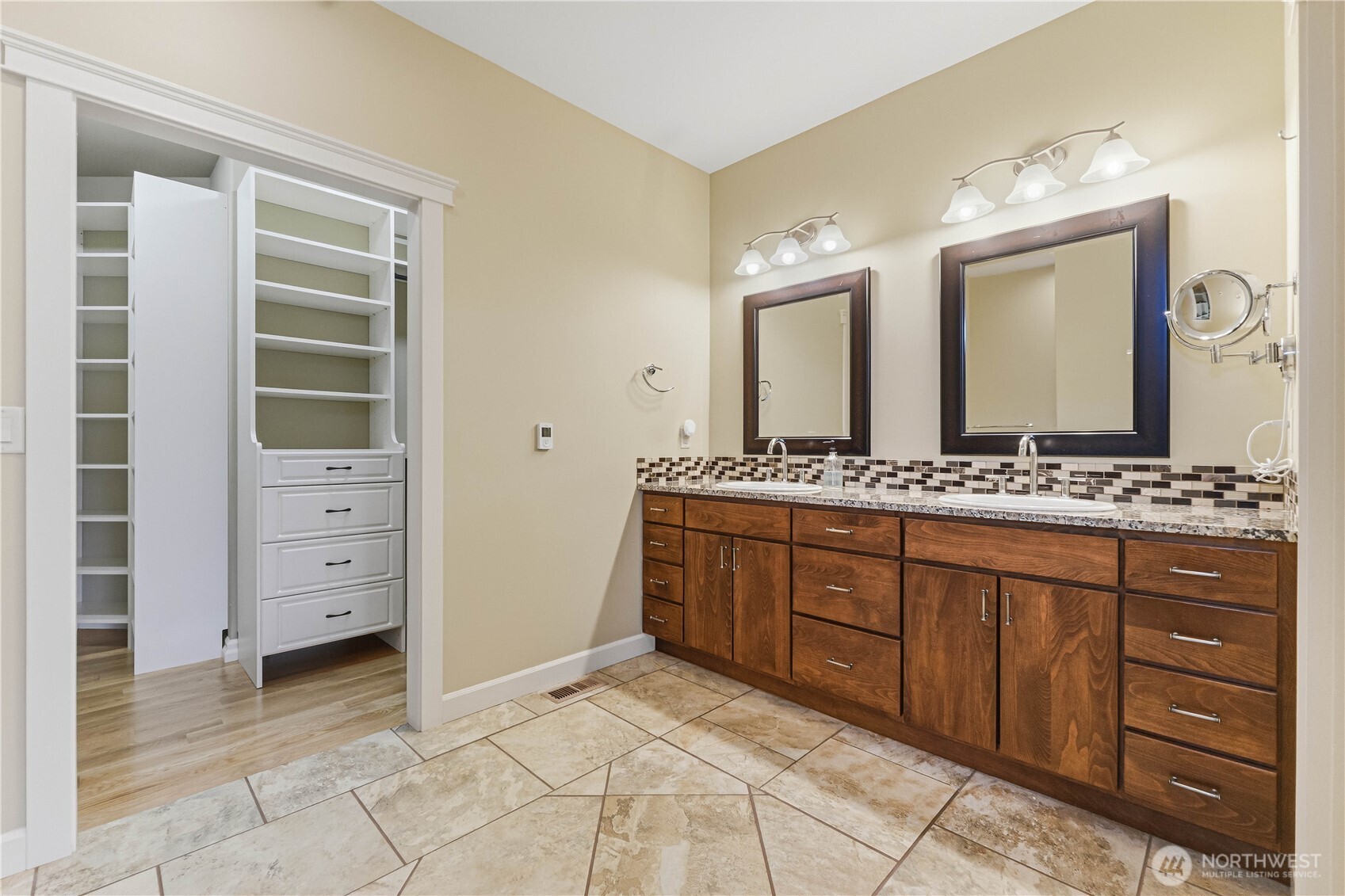 125 E Mountain Brook Lane Wenatchee WA 98801