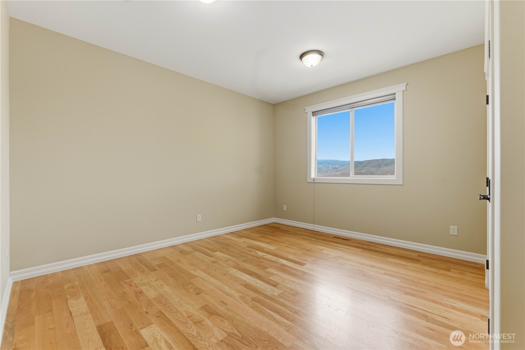 125 E Mountain Brook Lane Wenatchee WA 98801
