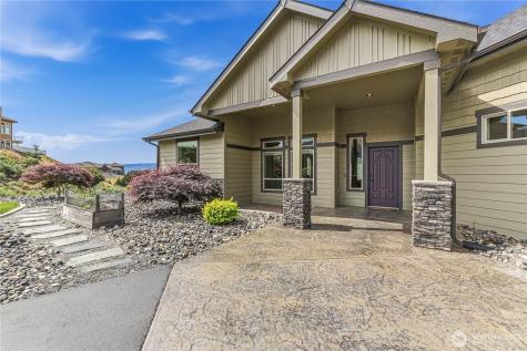 125 E Mountain Brook Lane Wenatchee WA 98801