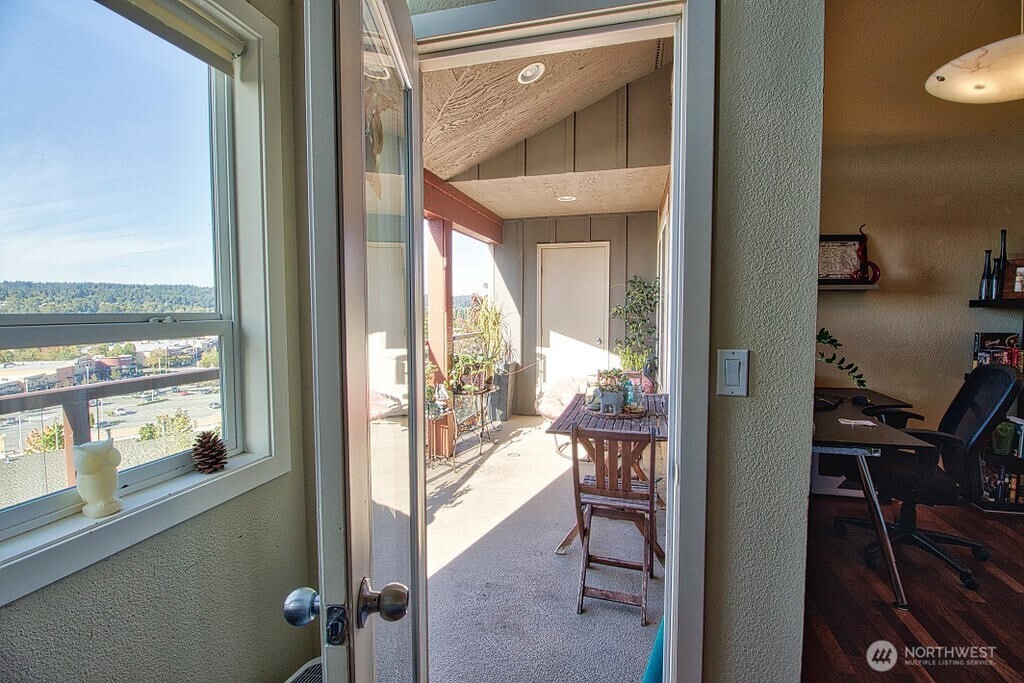 8980 Woodinville-redmond Road NE Redmond WA 98052