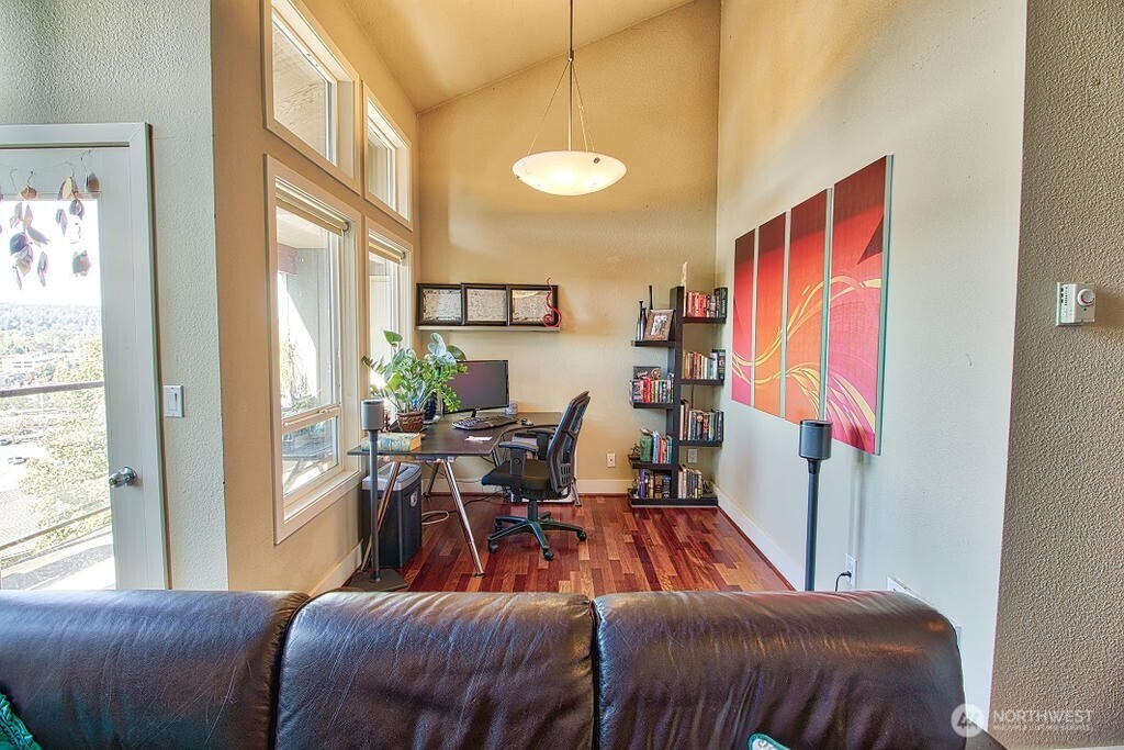 8980 Woodinville-redmond Road NE Redmond WA 98052