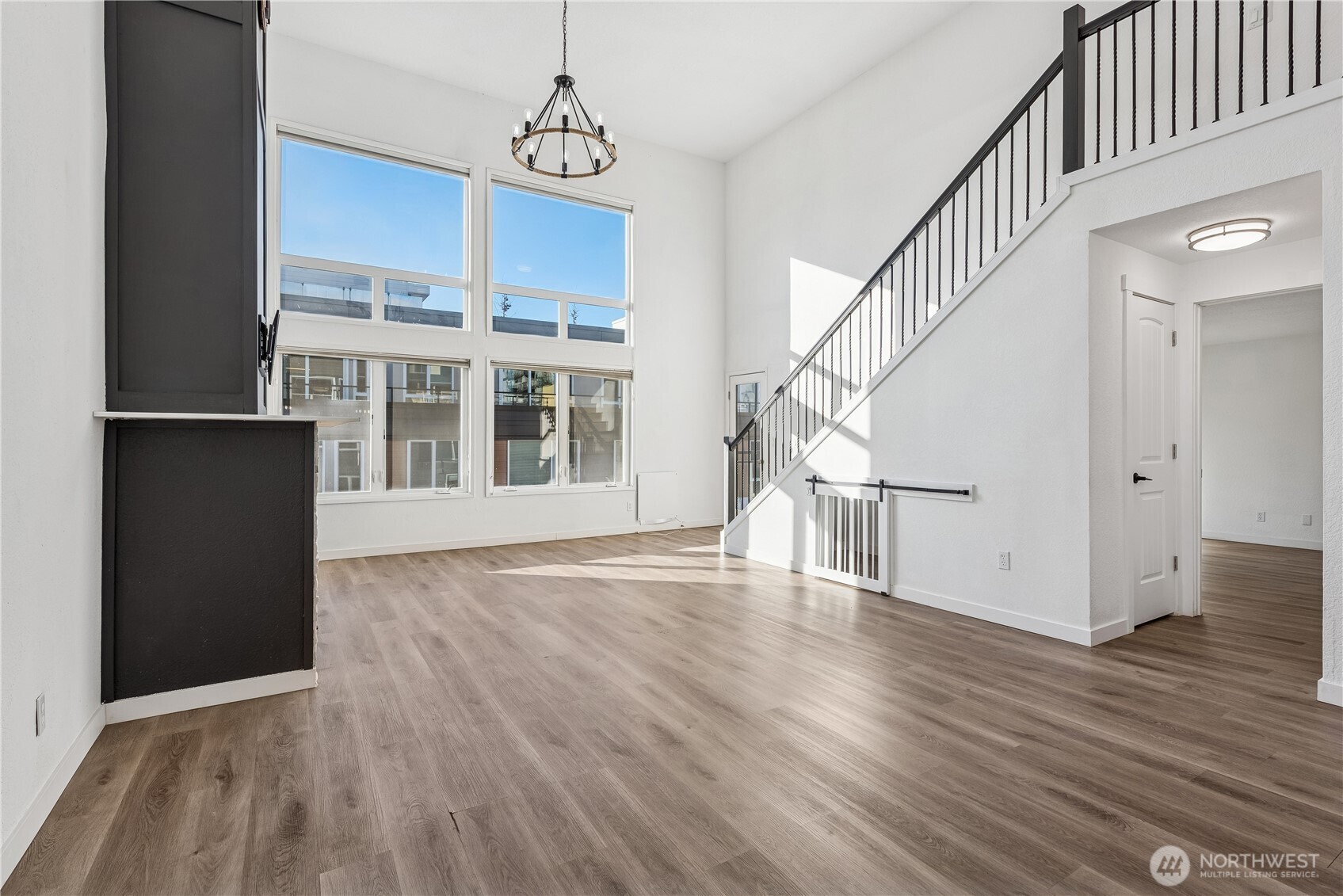 2219 14th Avenue W Seattle WA 98119