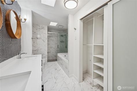 2219 14th Avenue W Seattle WA 98119