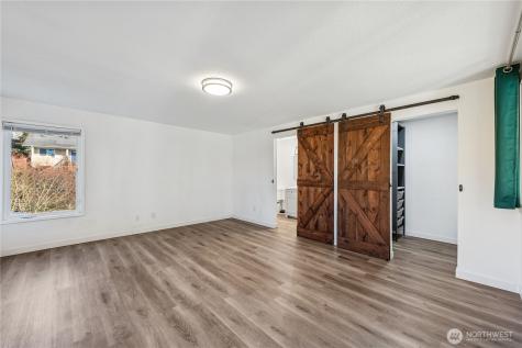 2219 14th Avenue W Seattle WA 98119