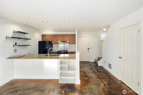 112 22nd Avenue Seattle WA 98122
