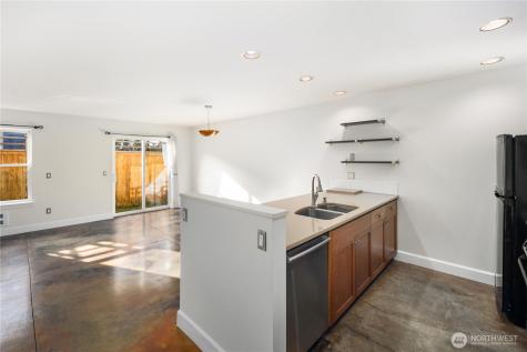 112 22nd Avenue Seattle WA 98122