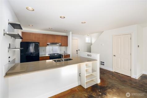 112 22nd Avenue Seattle WA 98122