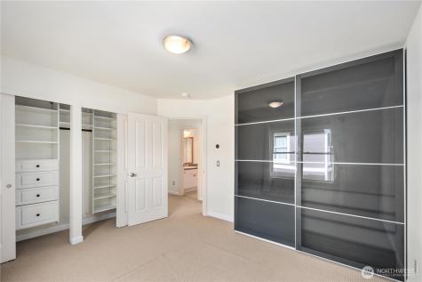 112 22nd Avenue Seattle WA 98122