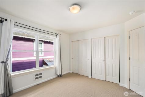 112 22nd Avenue Seattle WA 98122