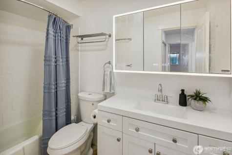 701 122nd Avenue NE Bellevue WA 98005