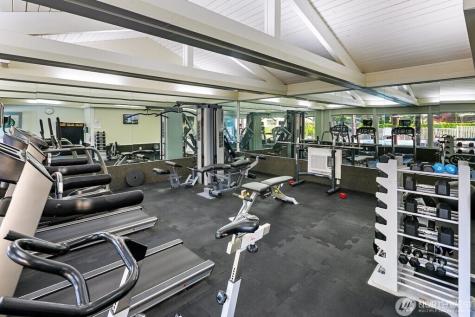 701 122nd Avenue NE Bellevue WA 98005