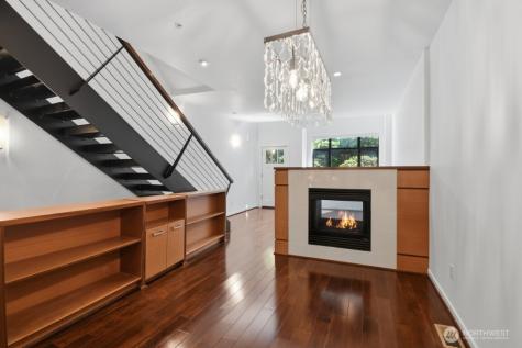 10575 NE 12th Place Bellevue WA 98004