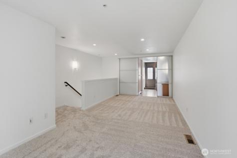 10575 NE 12th Place Bellevue WA 98004